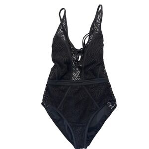 Black‎ Lace One Piece Swimsuit Plunge Neckline Strappy Back Sexy Style Medium